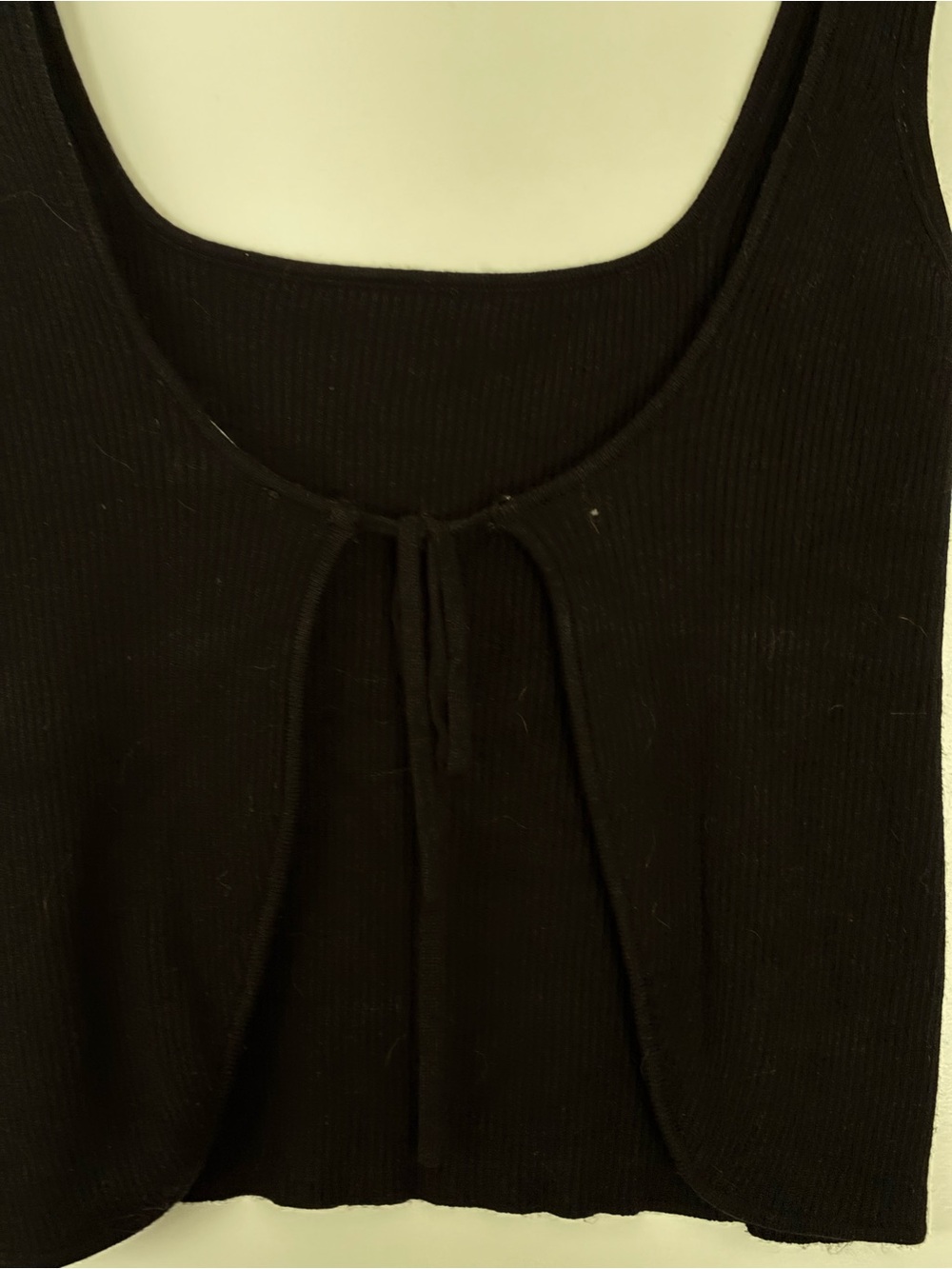 Lulu's Brand, Black Ribbed Square-Neck open tie back Tank - Picture 4 of 6